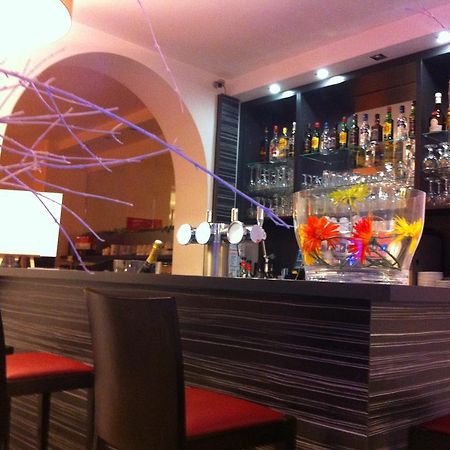 Albert Premier Hotel Bagnoles-de-l'Orne Zewnętrze zdjęcie