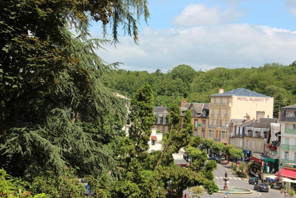 Albert Premier Hotel Bagnoles-de-l'Orne Zewnętrze zdjęcie