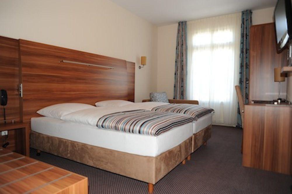 Albert Premier Hotel Bagnoles-de-l'Orne Zewnętrze zdjęcie